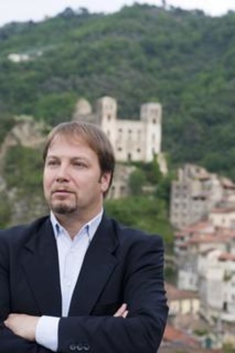 Fulvio Gazzola, Sindaco di Dolceacqua