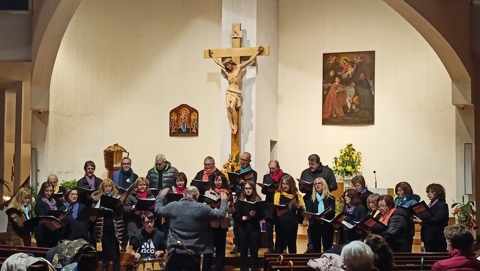 Ventimiglia: alla chiesa di Sant'Agostino il concerto del Coro Troubar Clair e l'orchestra 'Note libere'