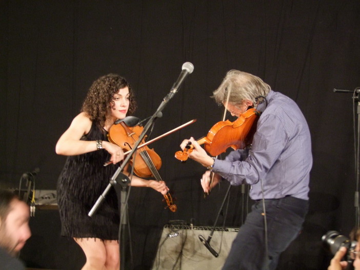 Carrie Rodriguez e Mauro Pagani