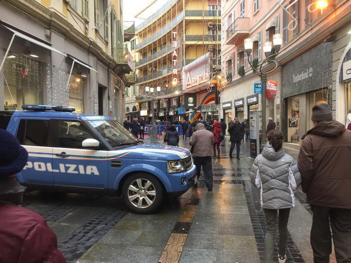 Sanremo: scattati questa mattina i controlli di sicurezza in città per il Festival che scatta oggi (Foto)