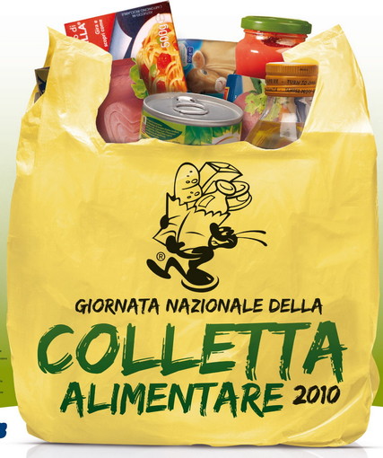 Taggia: successo per la 'Colletta Alimentare al Carrefour', i ringraziamenti del capo equipe