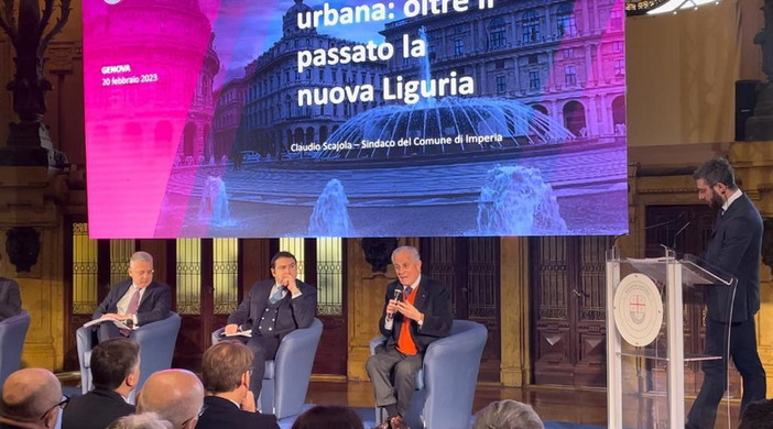 Genova: convegno sulla rigenerazione urbana, la soddisfazione dei sindaci Biancheri e Scajola per i lavori a Sanremo e Imperia (Video)