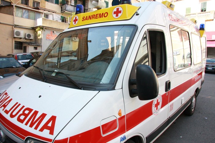 Sanremo: 74enne investita sulle strisce pedonali a San Martino