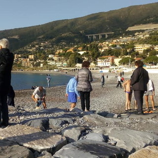 Ospedaletti: domani alle 11 la 17a edizione del 'Primo tuffo dell'anno' con il cimento in mare