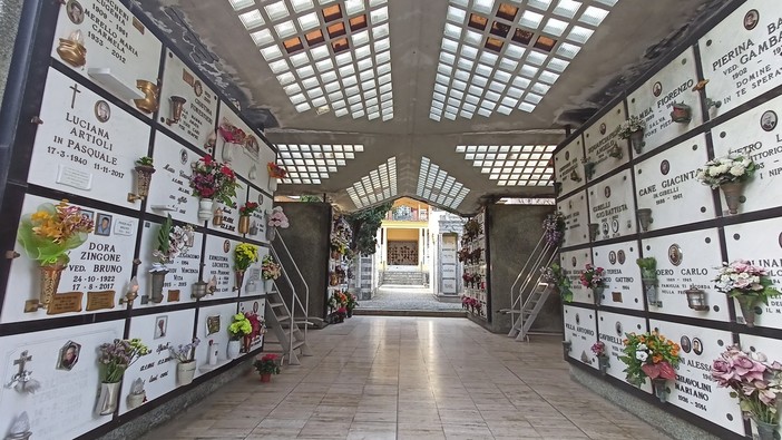 Vallecrosia, celebrazioni al cimitero per la commemorazione dei defunti (Foto)