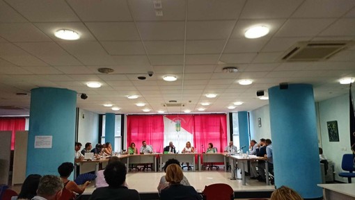 Consiglio comunale a Vallecrosia, approvato all'unanimità l'ampliamento di Casa Rachele