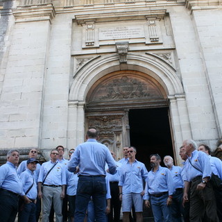 Grande successo del coro Mongioje al ‘Festival Corale Internazionale di Peyrehorade’