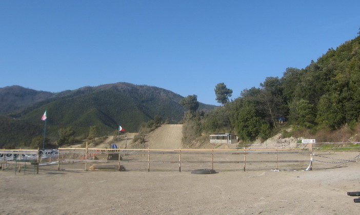 Ceriana: un lettore ci scrive per denunciare il grave inquinamento acustico del campo da cross di 'Beuzi'