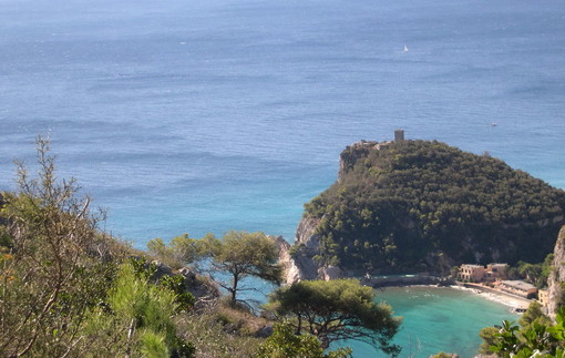 Domenica prossima escursione a Capo Noli nell'ambito di 'Attraverso le Alpi Liguri'