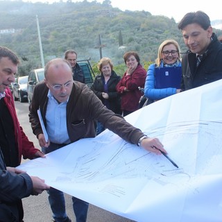 Borgo D'Oneglia: incontro del candidato sindaco Carlo Capacci &quot;Gli oneri di urbanizzazione saranno destinati al territorio dove si edifica&quot;