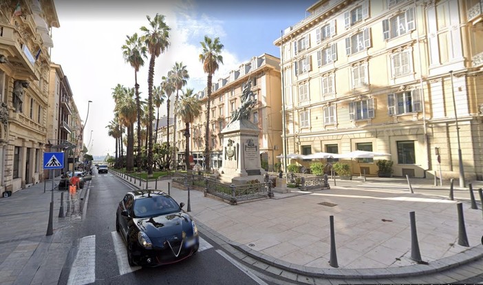 Sanremo: divieto di transito in corso Mombello per potatura palme