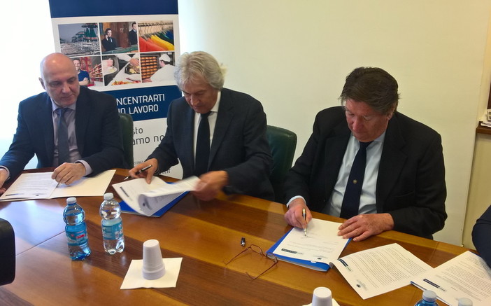 Nuova convenzione tra Confcommercio e Banca Caraglio: 3 milioni di finanziamenti agevolati  per le imprese della provincia