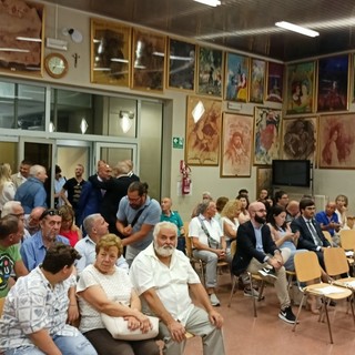 Ventimiglia: la 'politica del tempo perso' in Consiglio, tre ore per una mozione in cui maggioranza e opposizione sono d'accordo