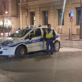 Sanremo: non si fermano i controlli della Polizia Municipale, verificati 85 veicoli in via Roma