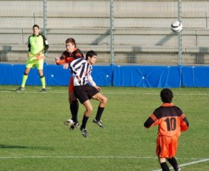 Calcio: oggi i recuperi del campionato di Eccellenza, vince in casa il Ventimiglia