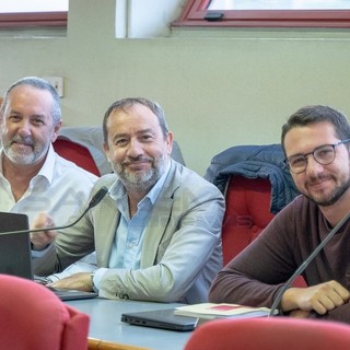 Il gruppo 'Progettiamo il futuro'. Da sinistra i consiglieri comunali: Giuseppe Federico, Gabriele Cascino e Davide Caldani