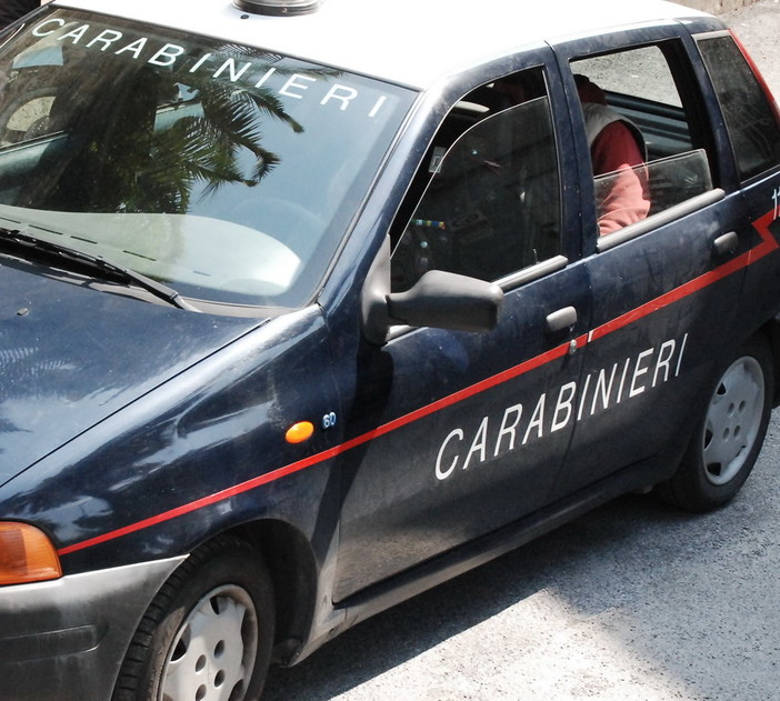 Imperia: ladri di biciclette ieri sul 'molo corto' di Porto Maurizio, i due sono stati arrestati dai Carabinieri