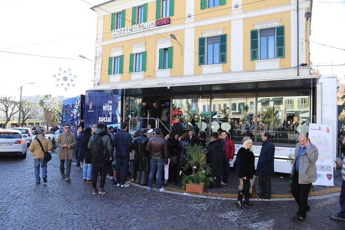 La Polizia di Stato alla settimana  del Festival della Canzone Italiana di Sanremo con la 5a edizione di “Una vita da social”