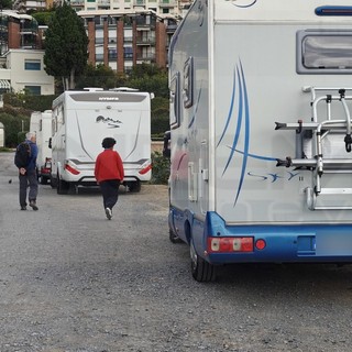 Sanremo: sbarra anti camper divelta a Pian di Poma, è stato un mezzo di Amaie Energia ma perchè non viene rimessa?