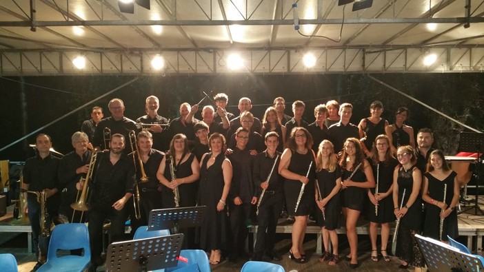 Bordighera: successo per la Banda Musicale di Borghetto al concerto per il 25 aprile (Foto)