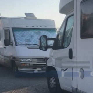 Sanremo: parcheggio 'selvaggio' dei camper a Pian di Poma, serve una regolamentazione maggiori controlli (Foto e Video)