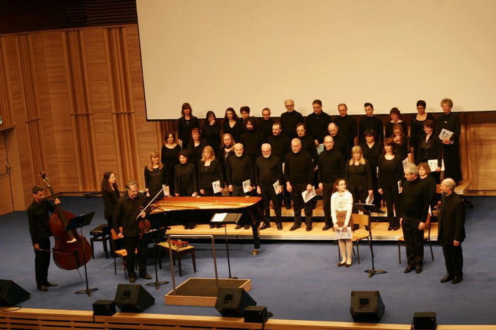 Vallecrosia: sabato trasferta in Piemonte per il coro “Troubar Clair” per l’esecuzione della “Sunrise Mass”