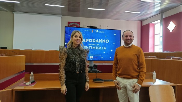 A Ventimiglia il Capodanno si festeggia in piazza con villaggio gastronomico, musica e spettacoli (Foto e video)