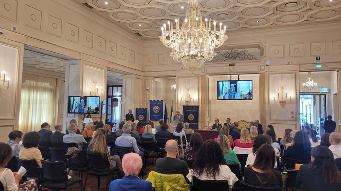 Sanremo : al Casinò il convegno di informazione e sensibilizzazione sul Papilloma virus organizzato dal Rotary (Foto e Video)