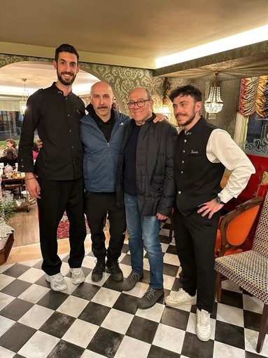 Carlo Verdone e Maccio Capatonda ospiti al ristorante Baccarà di Sanremo