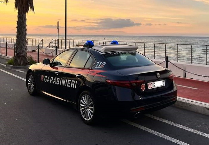 Ventimiglia: rapina ai danni di un minore sulla passeggiata Oberdan, fermati dai Carabinieri due tunisini