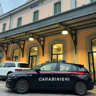 Bordighera: spacciava cocaina nella zona della stazione ferroviaria, arrestato 38enne di Camporosso