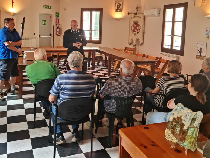 Continuano gli incontri in favore delle fasce deboli: i Carabinieri incontrano gli anziani di Pigna