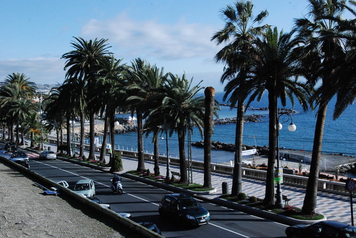 Sanremo: problemi sulla pista ciclabile nella zona di corso Imperatrice, la segnalazione di un lettore