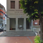 Ventimiglia, quarantenne cade da un muretto in via Tenda: indagano i carabinieri
