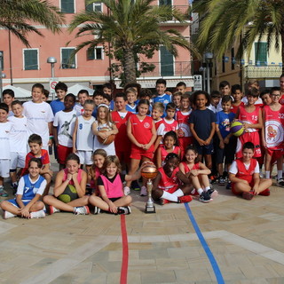 Arma di Taggia: con il 'Centro Pastore' nel weekend torna la Festa del Basket in Piazza Tiziano Chierotti