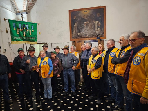 Taggia: clima pre-natalizio ieri sera al convento dei Domenicani per il Lions Club alla 'Cena dell'Amicizia'