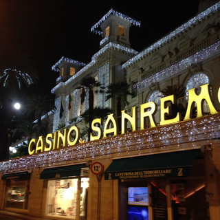 Sanremo: grande successo per il primo appuntamento della rassegna 'Un caffè con l'artista'