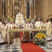 Sanremo: alla Concattedrale di San Siro la solenne celebrazione del Corpus Domini (Foto e Video)
