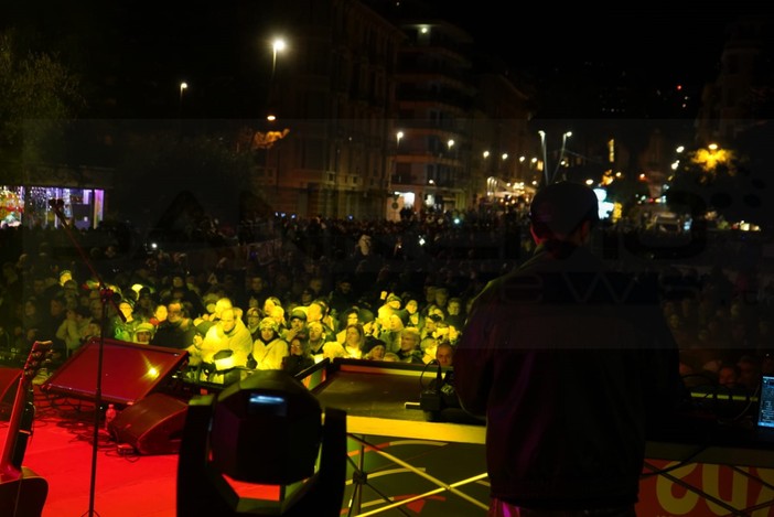 Capodanno a Sanremo: confermate le ordinanze contro botti e alcolici 'in piedi', arrivano 150 posti auto in corso Salvo D'Acquisto