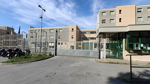 Sanremo: tornano le aggressioni in carcere, detenuto recidivo si scaglia contro un agente della Polizia Penitenziaria