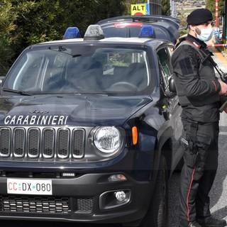 Sanremo: otto afgani nascosti nella motrice di un Tir, il conducente chiede l'intervento dei Carabinieri