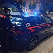 Giovane di Taggia aggredito ad Alassio: staccato con un morso il lembo di orecchio (Foto)