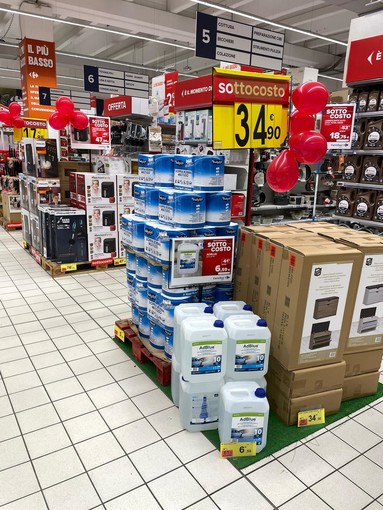 Al Carrefour Iper Taggia dal 18 al 24 novembre iniziativa “Bolloni – Sconti Fai Da Te” del 20%