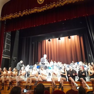 Ventimiglia: ieri sera al 'Teatro Comunale' il concerto della 'Filarmonica Giovanile' della città di confine (Foto)