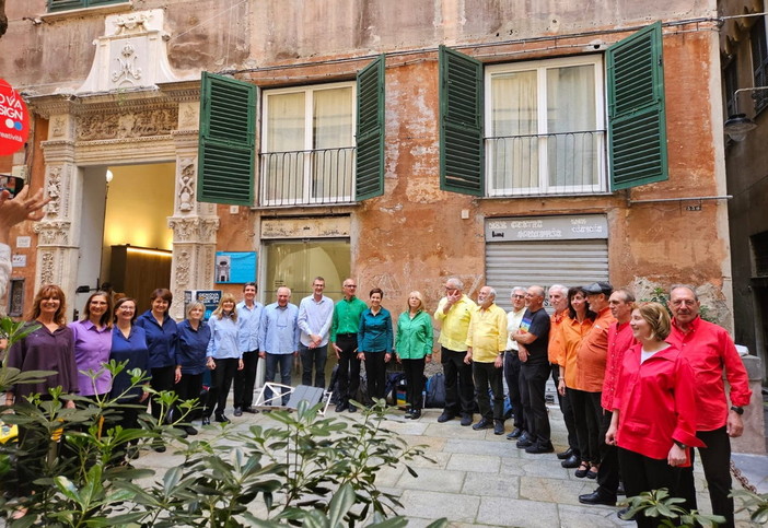 Vallecrosia: domani sera in piazza del Popolo il coro Toubar Clair ricordando Fabrizio De Andrè