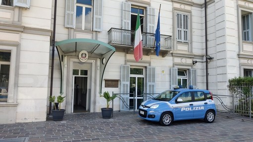 Sanremo: truffatore seriale 'trasfertista' arrestato dalla Polizia, aveva messo a segno diversi colpi