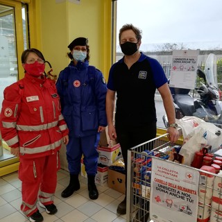 Sanremo: sabato prossimo la terza 'Colletta Alimentare' della Croce Rossa nei Conad della città