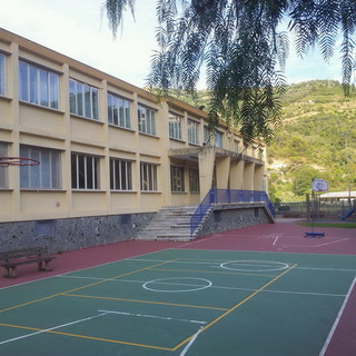 Camporosso: al via i lavori di restyling del cortile della scuola dell'infanzia e primaria