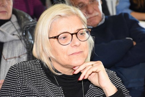 Scissione PD: l’ex senatrice Donatella Albano resta nel partito “E’ una questione di rispetto nei confronti di chi ha votato per me”