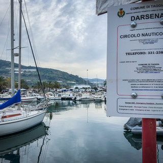 Taggia: partita una serie di lavori, 20 alberi piantati nel centro, marciapiedi sul lungomare e le 'casette dei pescatori'